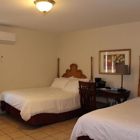 Glen Tavern Inn Santa Paula Extérieur photo